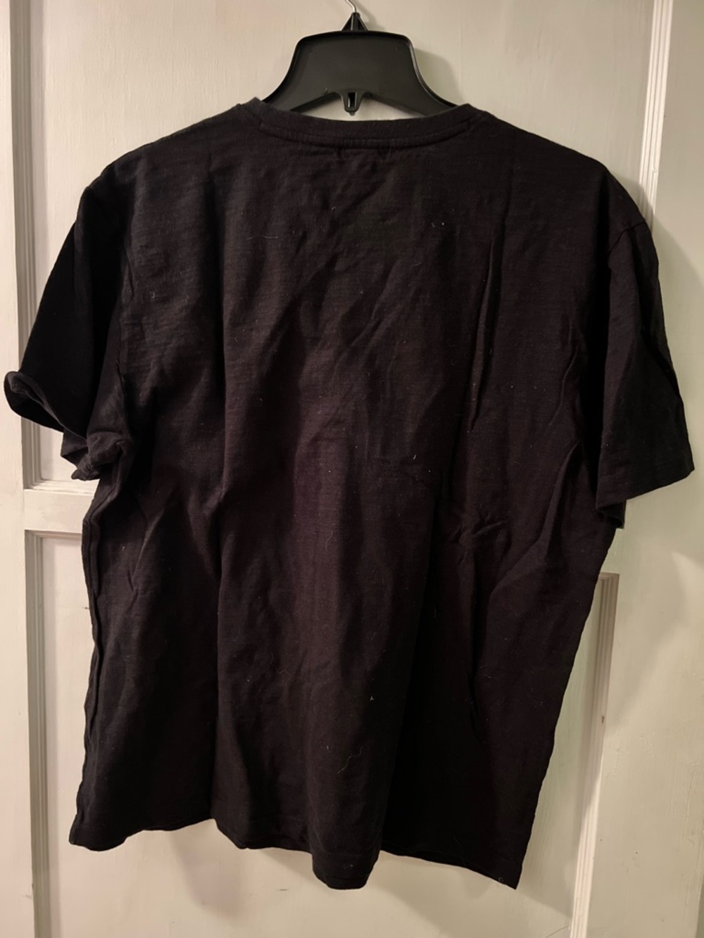 Men's Black Short-Sleeve Tee - Essential Everyday Shirt